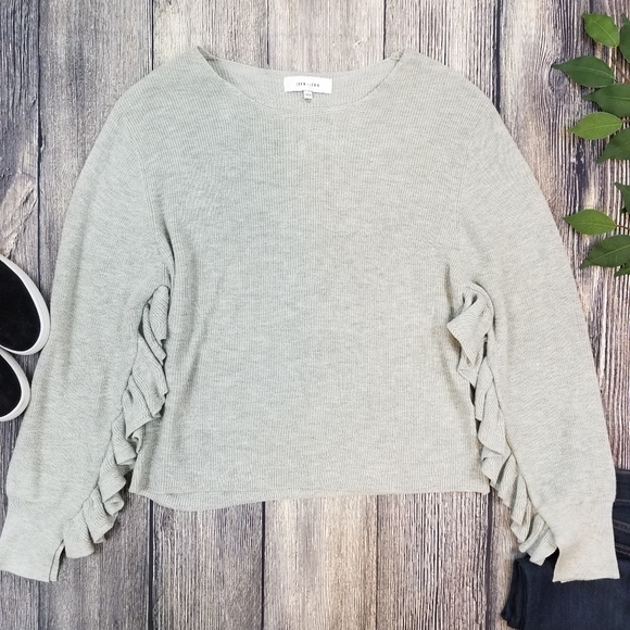 John + Jenn Luna Ribbed Ruffled Pullover Sweater - Picture 4 of 10
